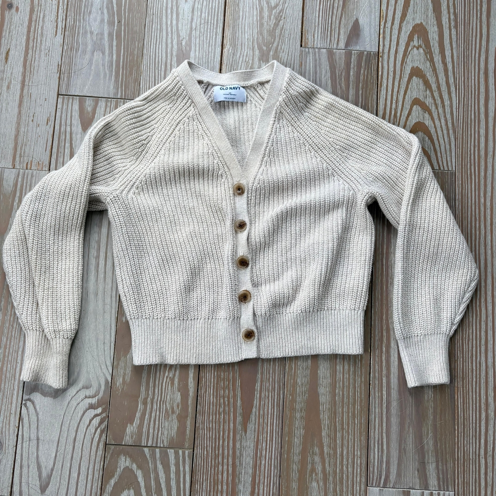 Old Navy Oatmeal Knit Cropped Cardigan – Size XSmall